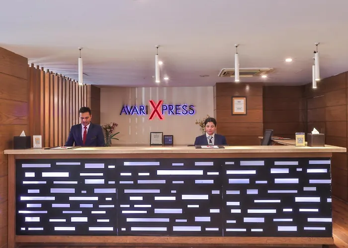 Avari Xpress Gulberg